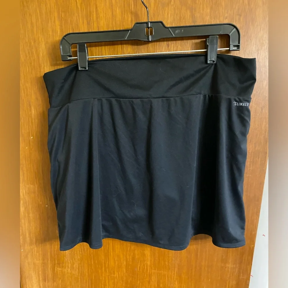 Ladies black Adidas tennis skort in EUC size XL - Picture 2 of 13